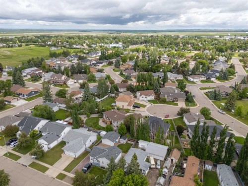 116 Birch Bay, Vulcan, AB 