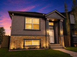 107 Skyview Springs Manor NE Calgary, AB T3N 0A8