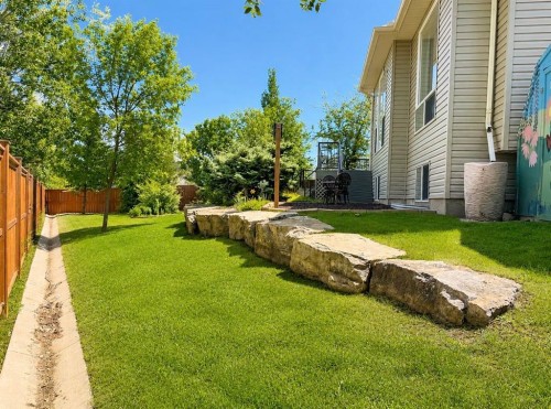151 Hawkmere View, Chestermere, AB 