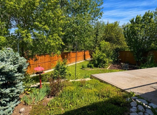 151 Hawkmere View, Chestermere, AB 