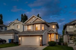 26 Spring Mews SW Calgary, AB T3H 3V1