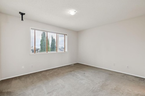 26 Spring Mews Sw, Calgary, AB 