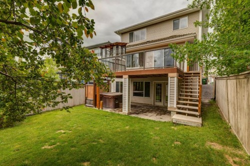 26 Spring Mews Sw, Calgary, AB 