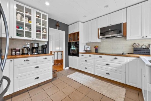 9715 Fairmount Drive Se, Calgary, AB 