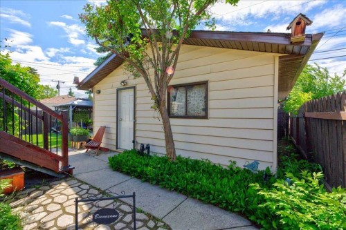 9715 Fairmount Drive Se, Calgary, AB 