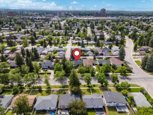 9715 Fairmount Drive Se, Calgary, AB 