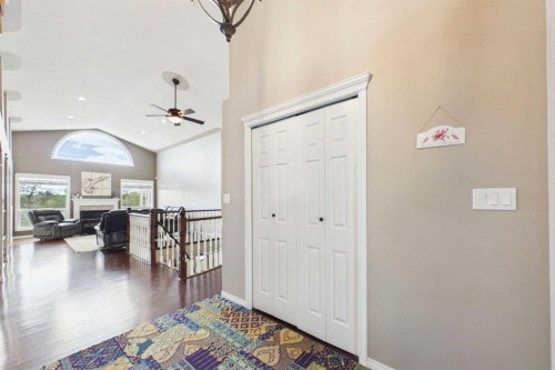 32 Lakes Close, Lacombe, AB 