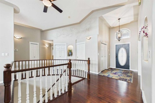 32 Lakes Close, Lacombe, AB 