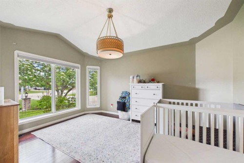32 Lakes Close, Lacombe, AB 