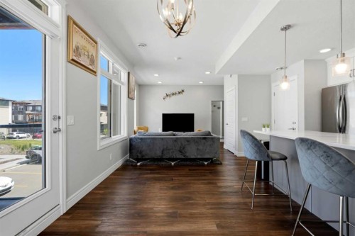 610-10060 46 Street Ne, Calgary, AB - Indoor