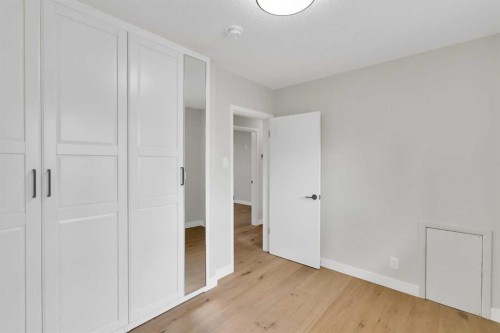 811 Seattle Drive Sw, Calgary, AB 