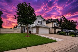 67 Douglas Ridge View SE Calgary, AB T2Z 3C3