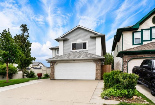 67 Douglas Ridge View Se, Calgary, AB 