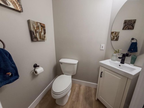 1749 Douglas Glen Grove Se, Calgary, AB 