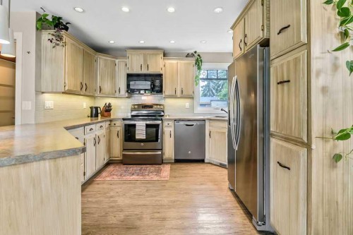 116 Hodson Crescent, Okotoks, AB 