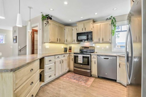 116 Hodson Crescent, Okotoks, AB 
