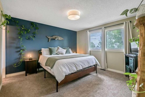 116 Hodson Crescent, Okotoks, AB 