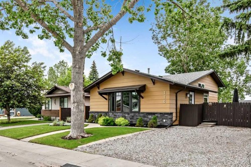 116 Hodson Crescent, Okotoks, AB 