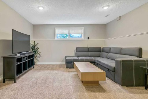 116 Hodson Crescent, Okotoks, AB 