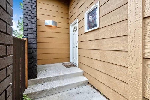 116 Hodson Crescent, Okotoks, AB 