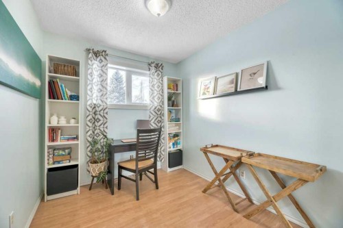 107 Park Road, Strathmore, AB 