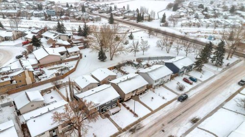 107 Park Road, Strathmore, AB 