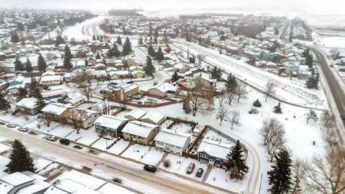 107 Park Road, Strathmore, AB 