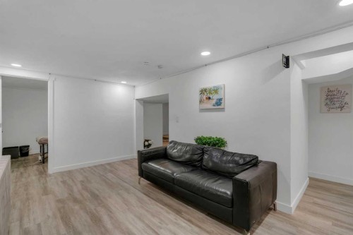 52 Fay Road Se, Calgary, AB 