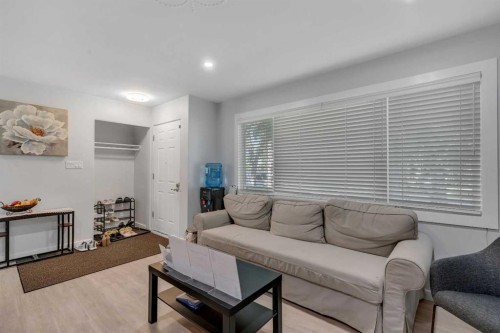 52 Fay Road Se, Calgary, AB 