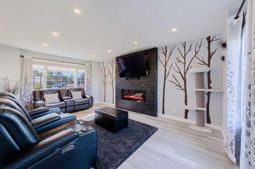 187 Covington Close Ne, Calgary, AB 