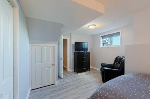 187 Covington Close Ne, Calgary, AB 