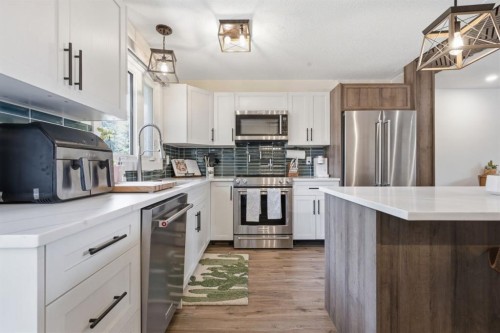 406 Edgar Avenue, Diamond Valley, AB 