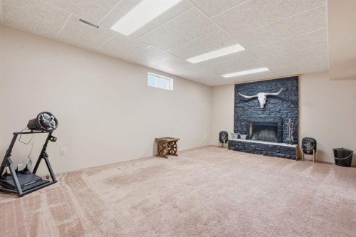 406 Edgar Avenue, Diamond Valley, AB 