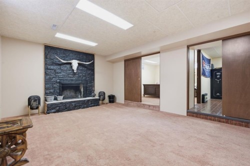 406 Edgar Avenue, Diamond Valley, AB 
