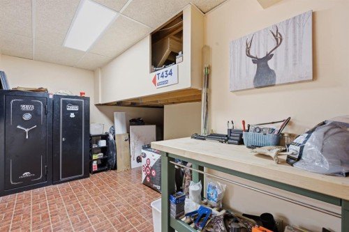 406 Edgar Avenue, Diamond Valley, AB 