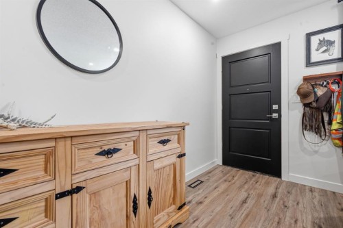 406 Edgar Avenue, Diamond Valley, AB 