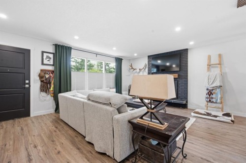 406 Edgar Avenue, Diamond Valley, AB 