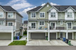 418 Copperstone Manor SE Calgary, AB T2Z 5G3