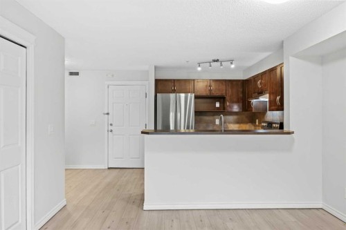 4113-115 Prestwick Villas Se, Calgary, AB 