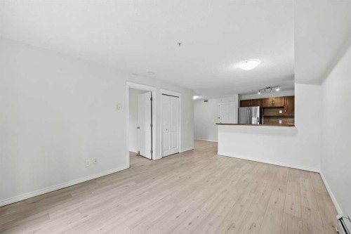 4113-115 Prestwick Villas Se, Calgary, AB 