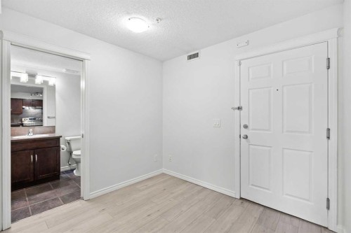 4113-115 Prestwick Villas Se, Calgary, AB 