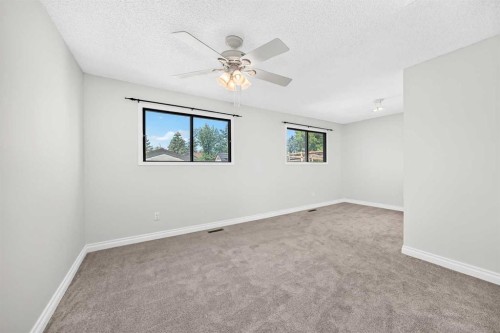 91 Cedarwood Hill Sw, Calgary, AB - Indoor Photo Showing Other Room