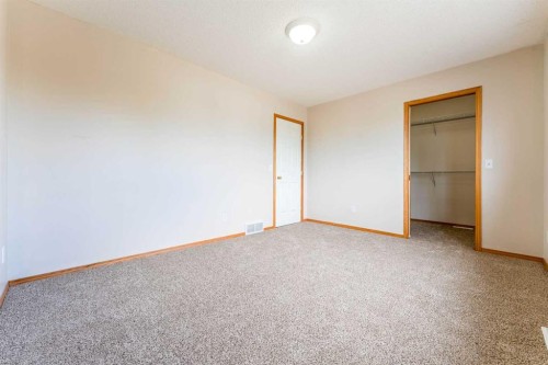 59 Erin Grove Se, Calgary, AB 
