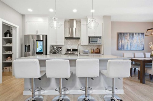 158 Creekstone Passage Sw, Calgary, AB 