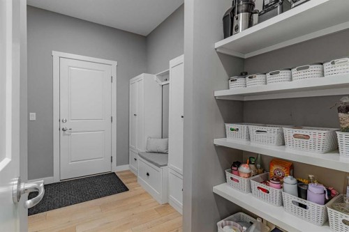 158 Creekstone Passage Sw, Calgary, AB 