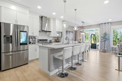 158 Creekstone Passage Sw, Calgary, AB 