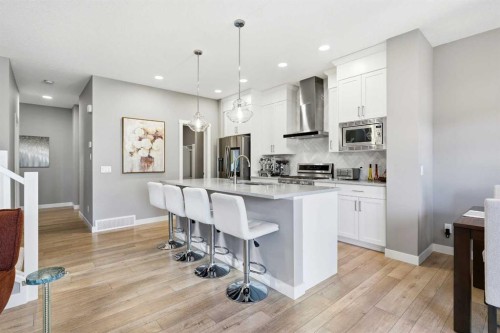 158 Creekstone Passage Sw, Calgary, AB 