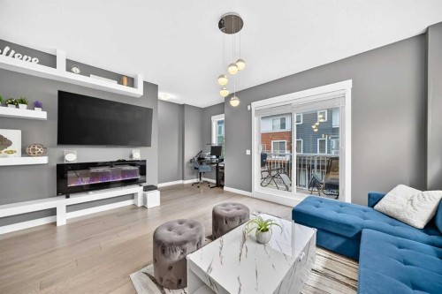 30-111 Rainbow Falls Gate, Chestermere, AB 