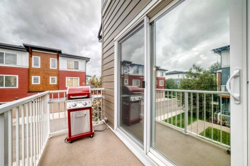 30-111 Rainbow Falls Gate, Chestermere, AB 