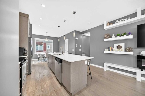 30-111 Rainbow Falls Gate, Chestermere, AB 